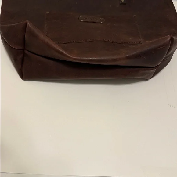 Portland Leather Goods Tote Bag - Picture 3 of 10